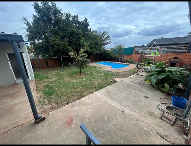 3 BEDROOM HOUSE FOR SALE IN DANVILLE